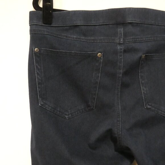 HUE | XL - extra large | Dark Blue Sleek Form-Fitting Slip-On Pants - Picture 10 of 16